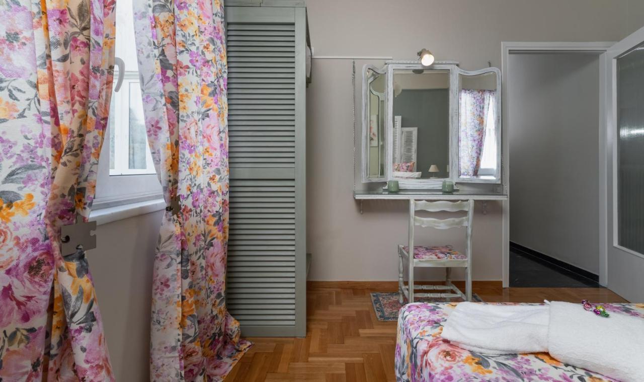 Athens Flower Apartment Exterior photo
